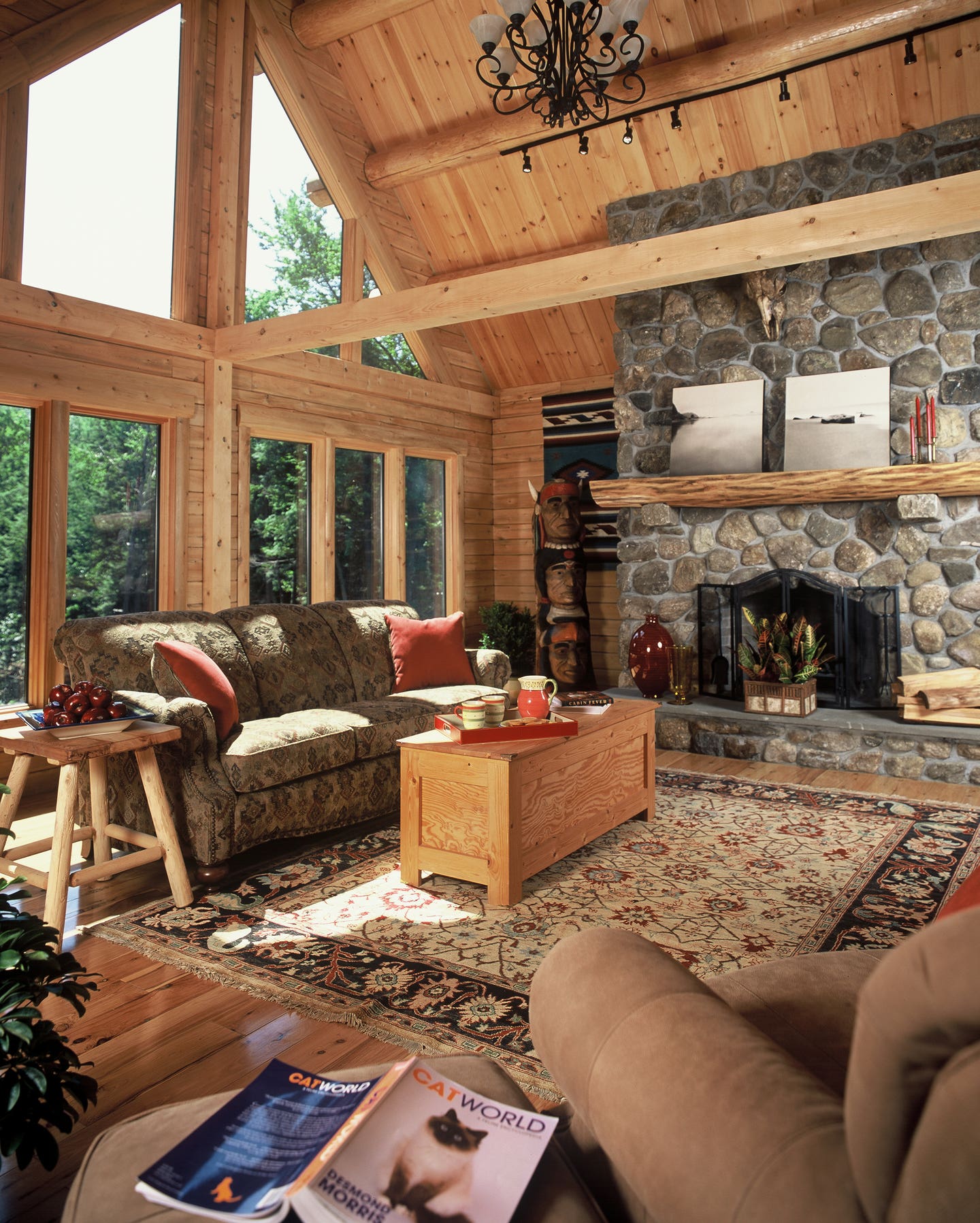 ward-log-homes-norfolk-great-room.jpg