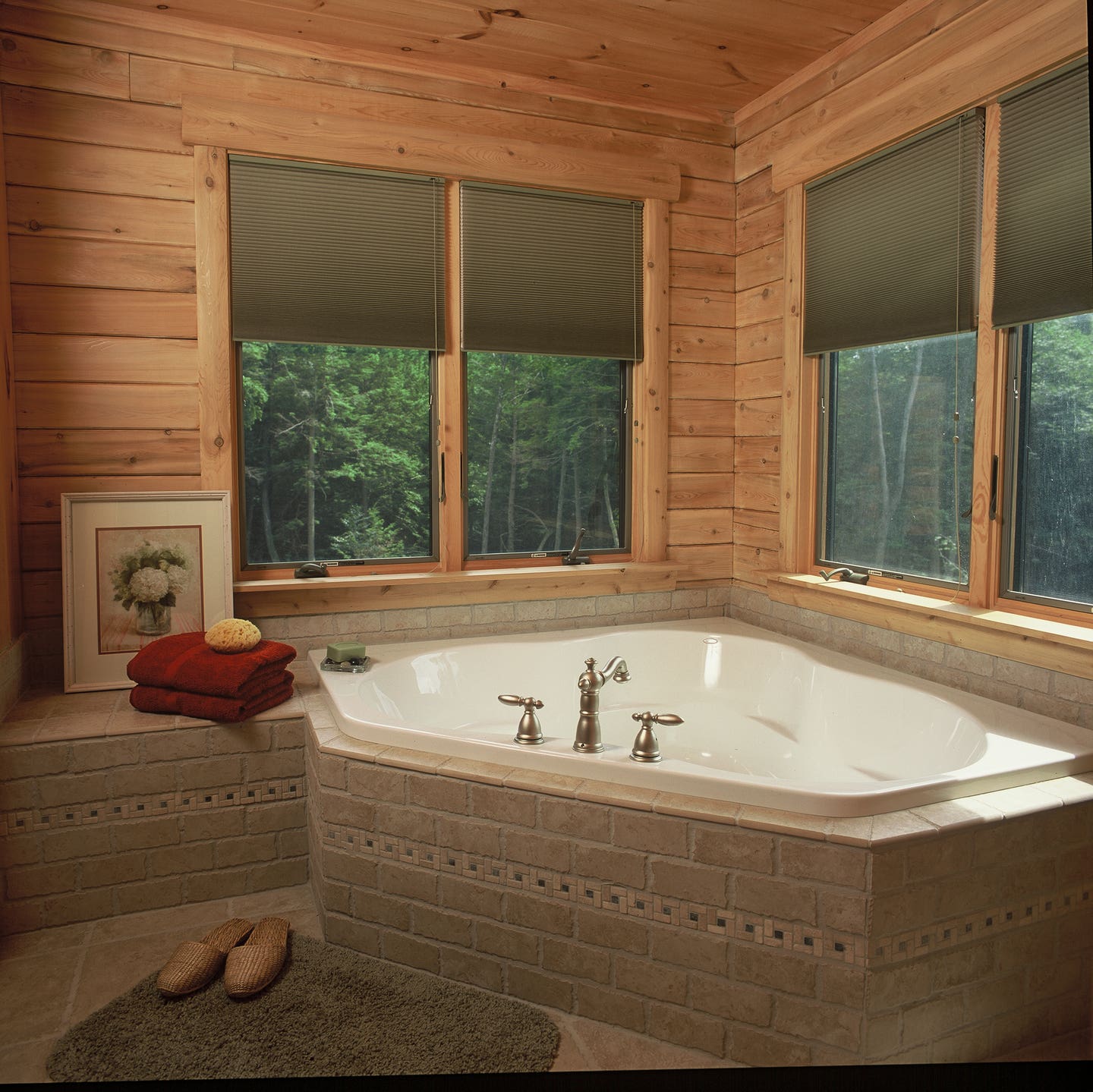 ward-log-homes-norfolk-bathroom.jpg