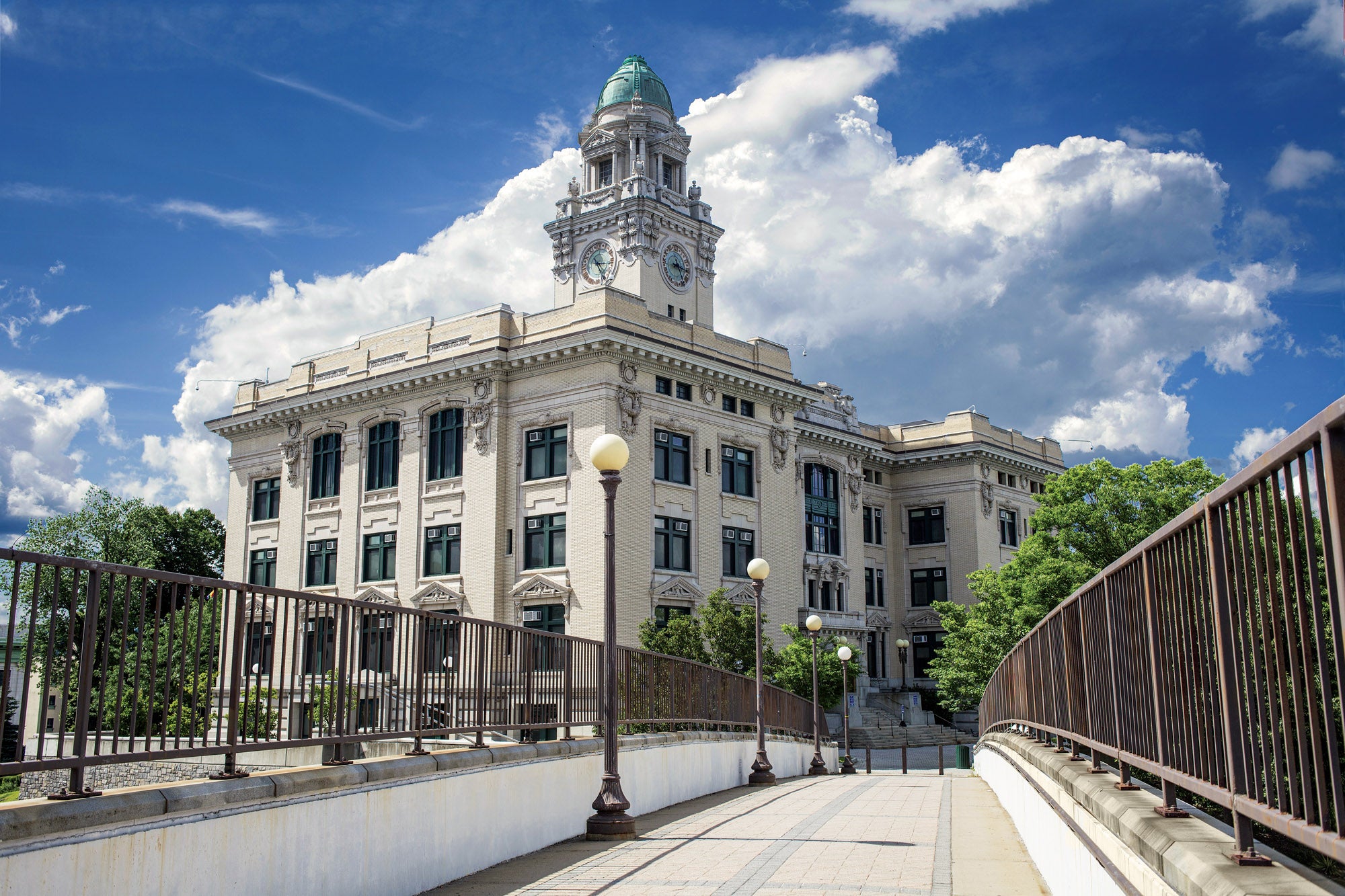 yonkers_city_hall_13.jpg