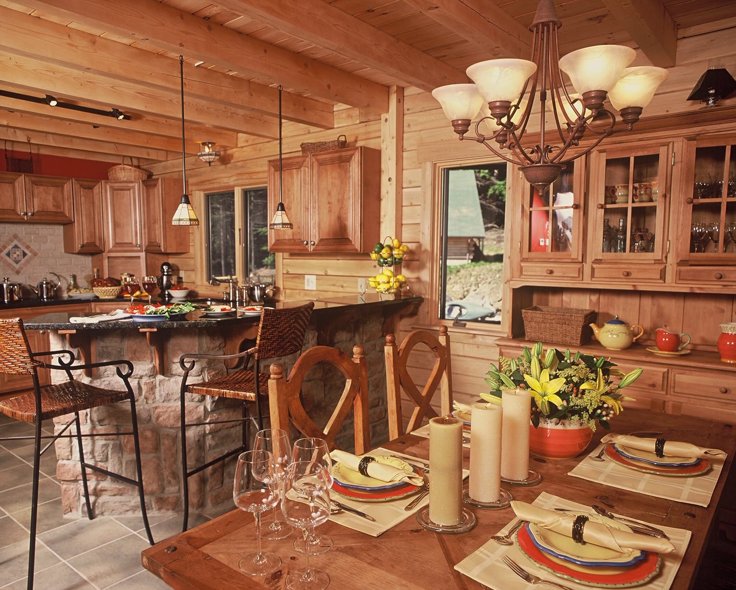 ward-log-homes-norfolk-dining.jpg