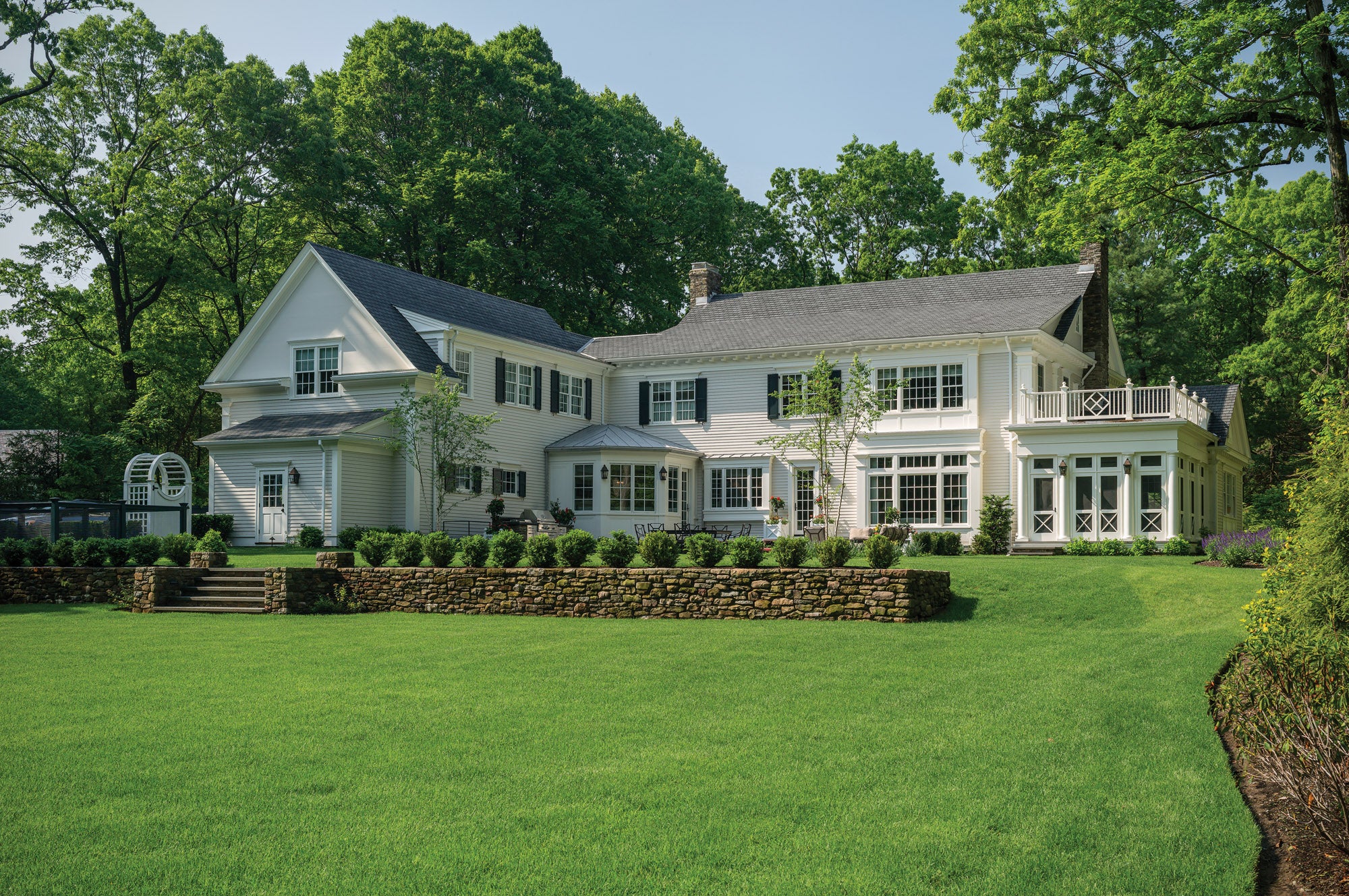 06-exterior.jpg