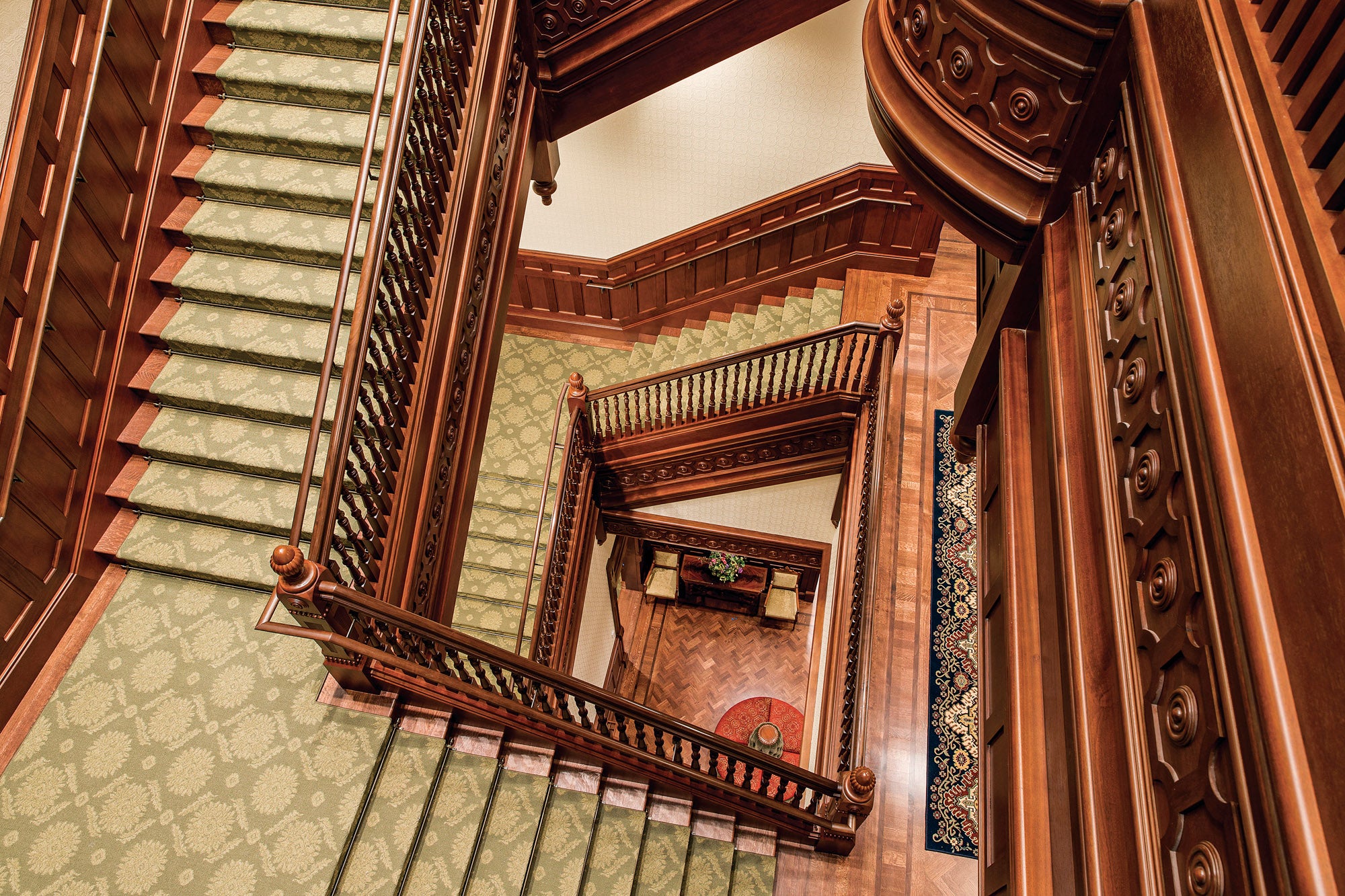 int_pcct_staircase.jpg