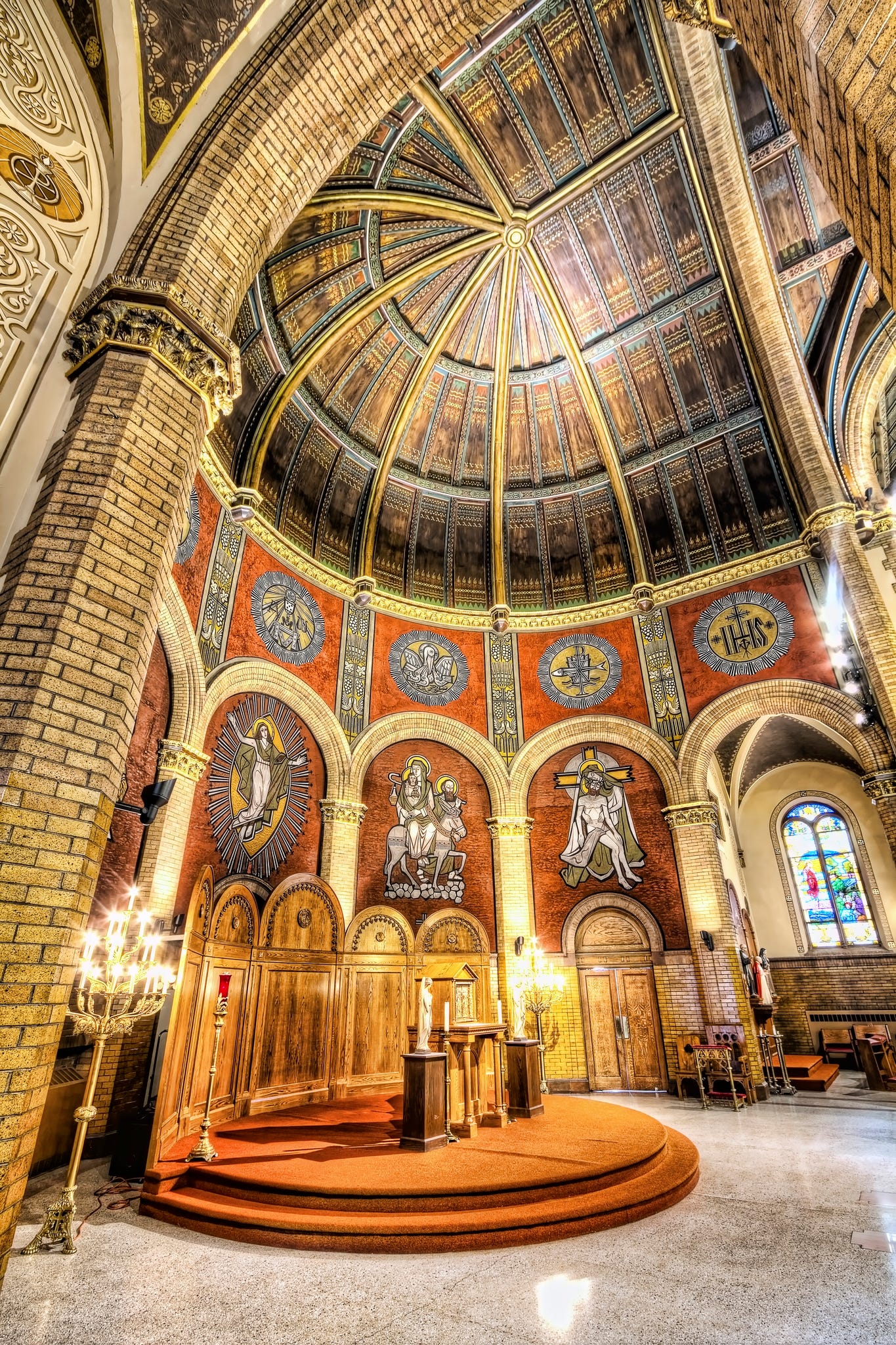 swiatek-assumption-church--buffalo.jpg