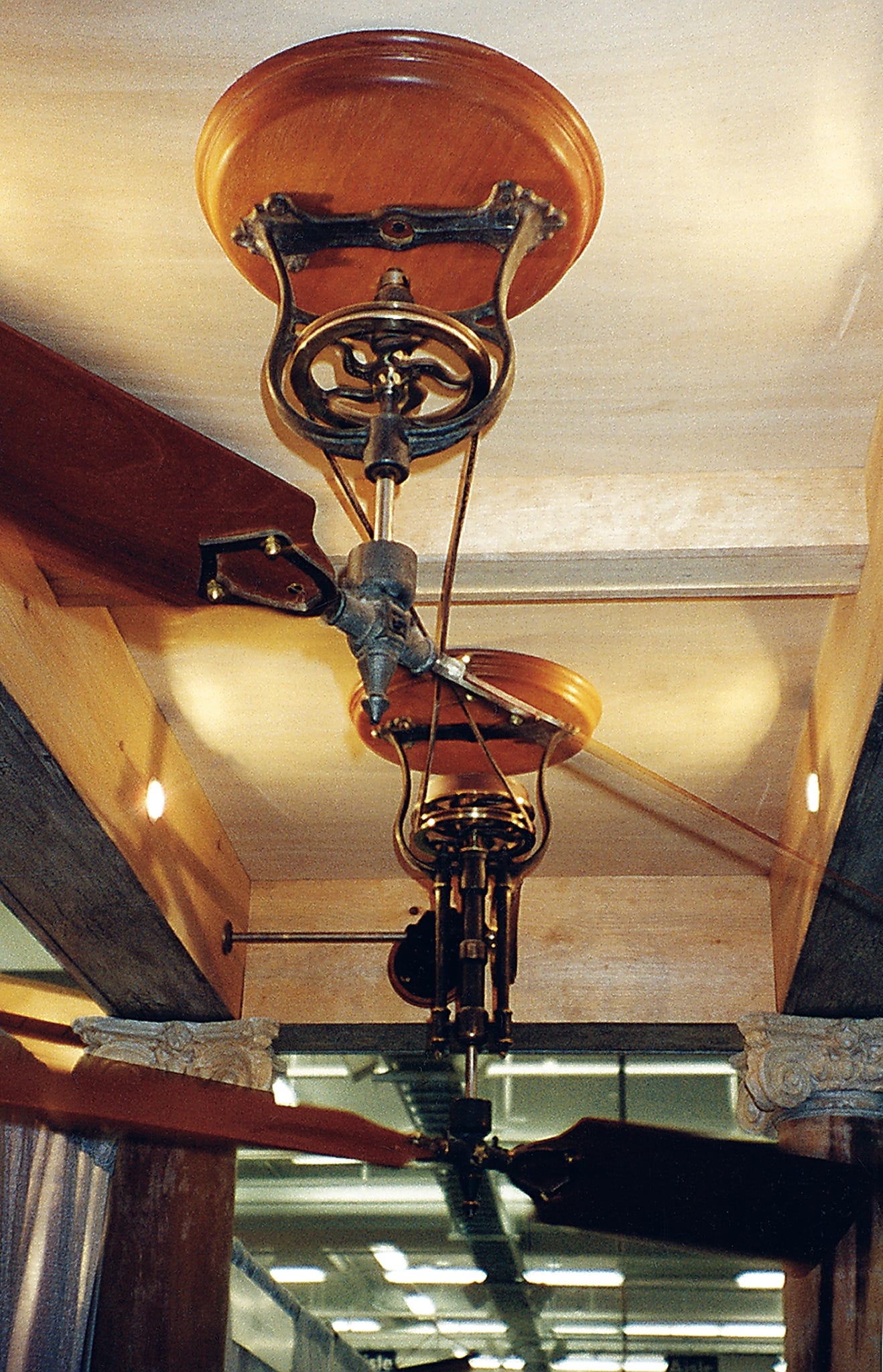 woolen-mill-805552.jpg