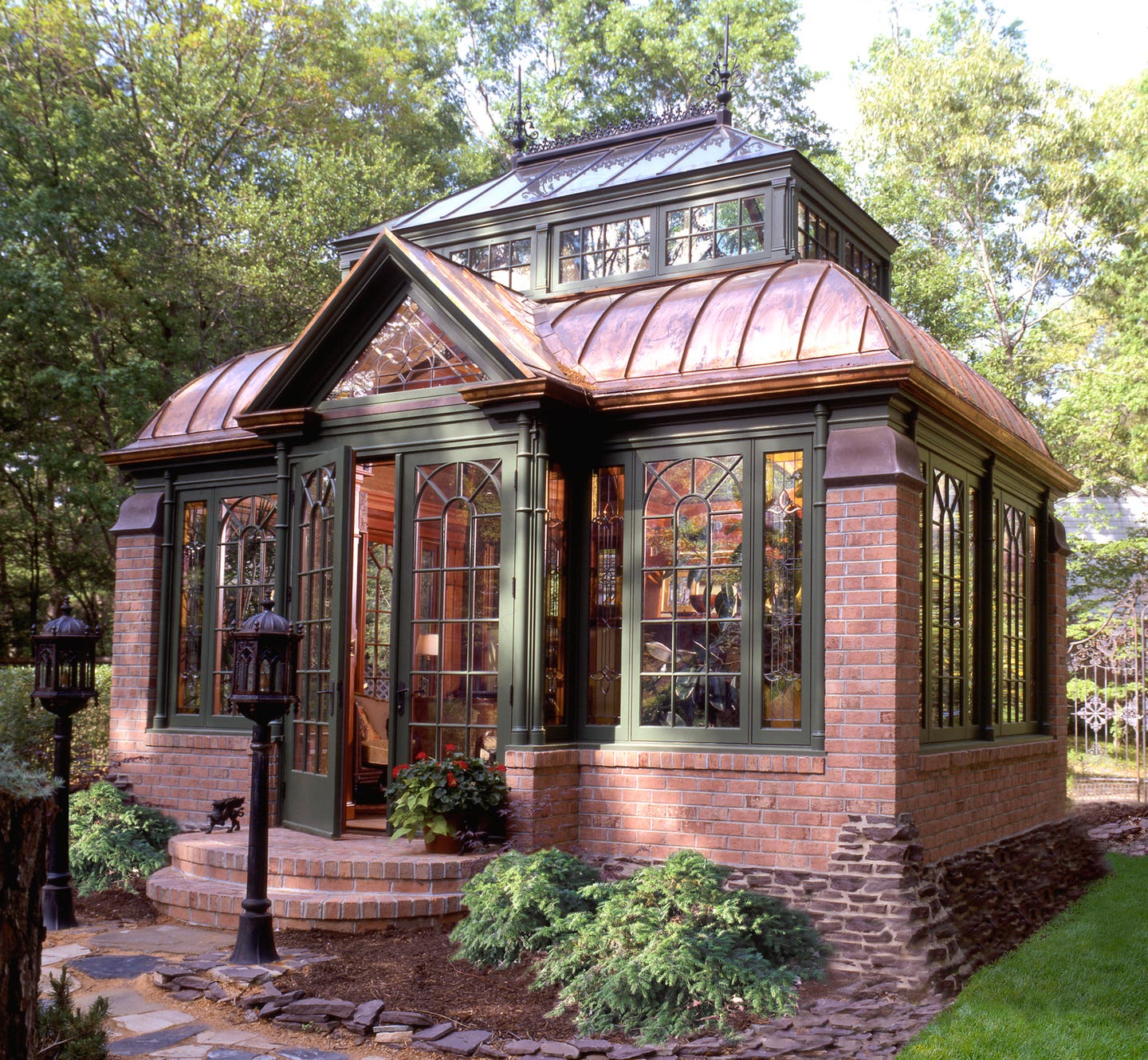 tanglewood-htangmetzext.jpg