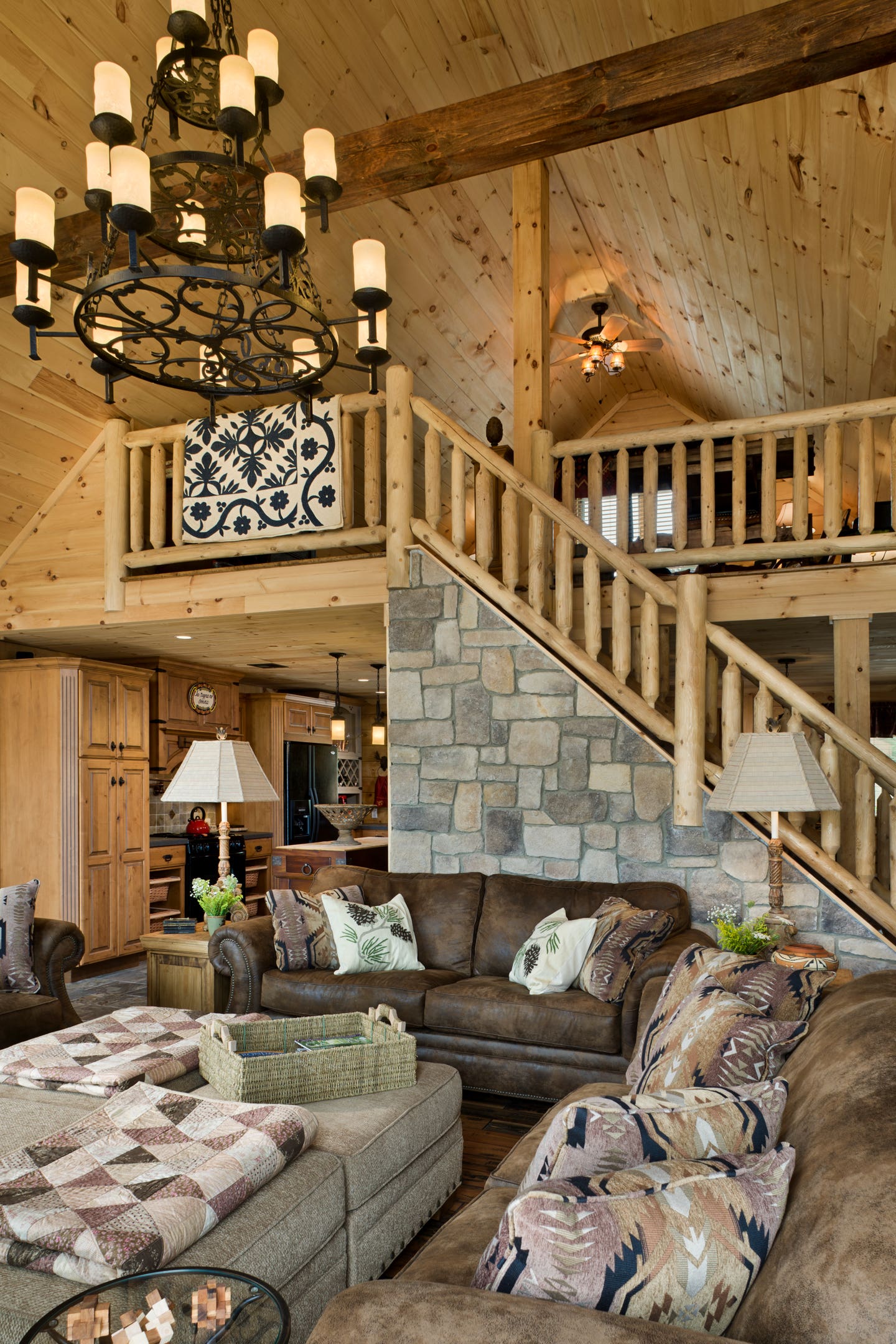 silverranchint2-coventry-log-homes.jpg