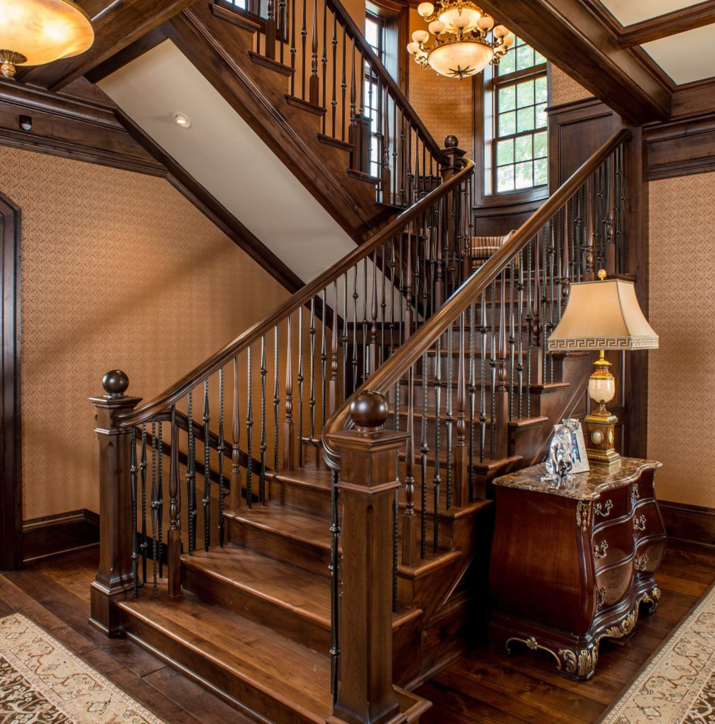 residential-millwork--rockwood-doors--millwork-2.png