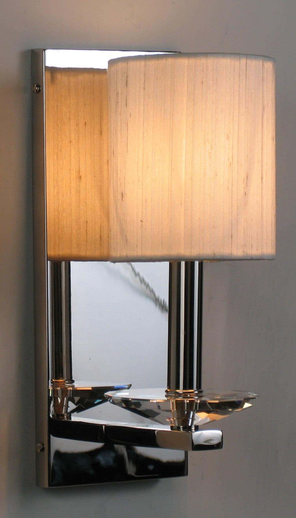 lantern-masters-kalebs-sconce.jpg