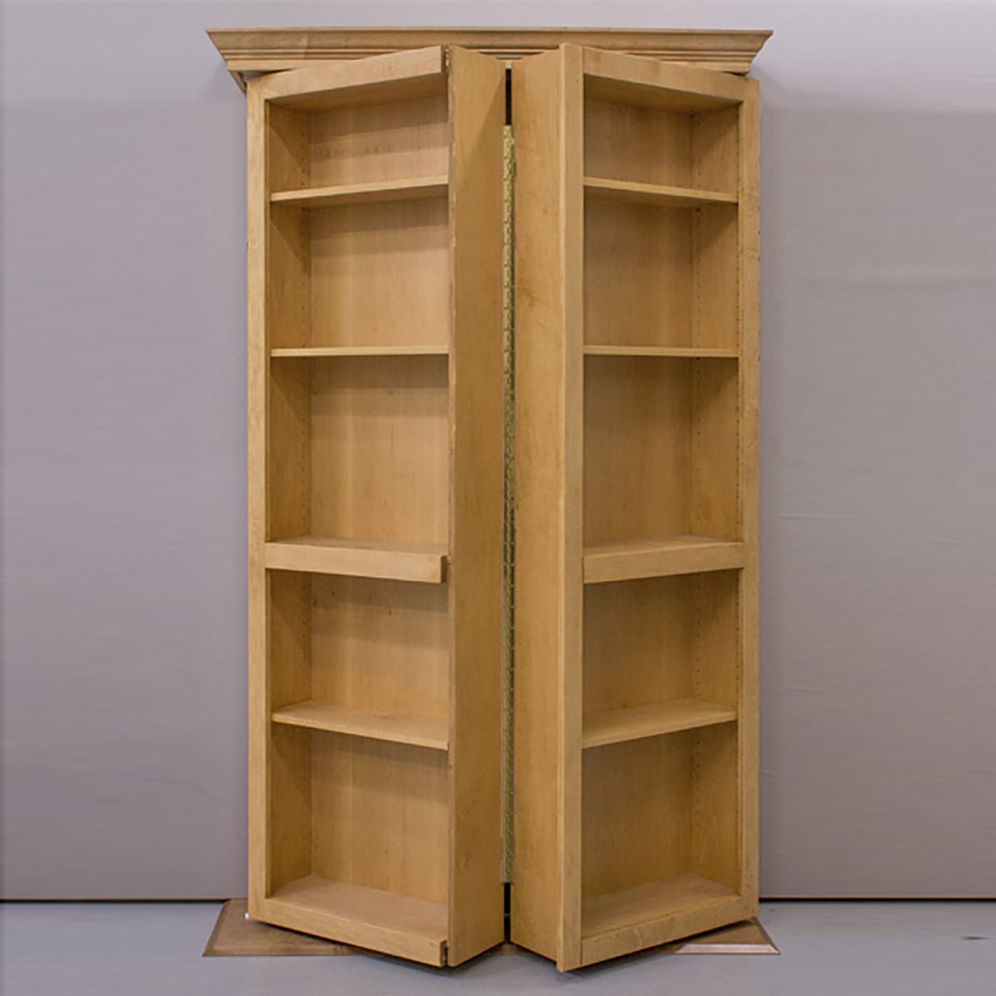 csh-bifold-invisidoor-web.jpg