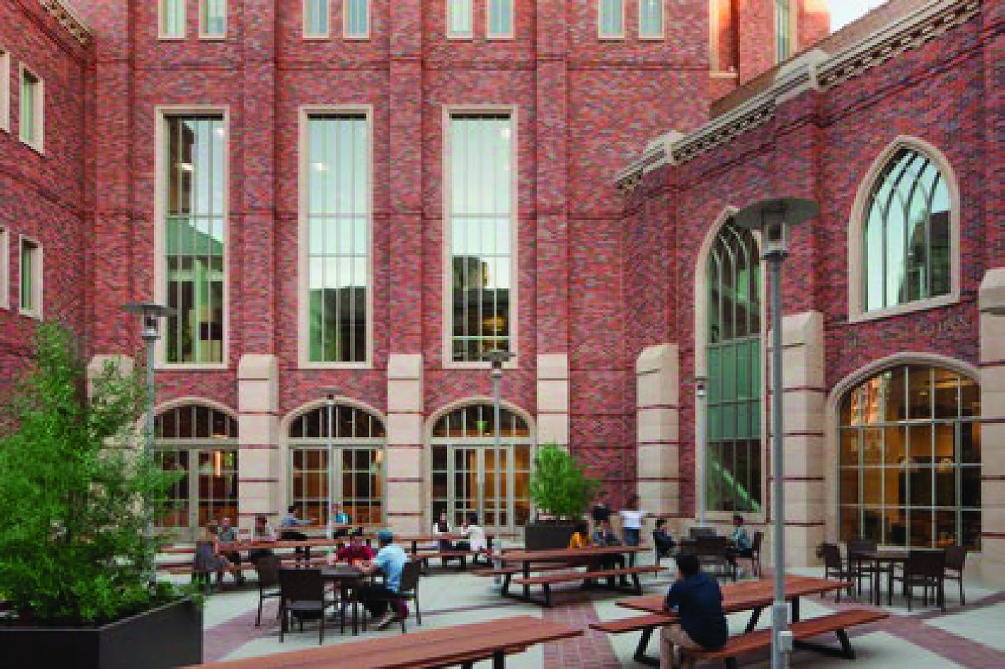hopes_press_usc-fertitta-hall_page_2_image_0003.jpg