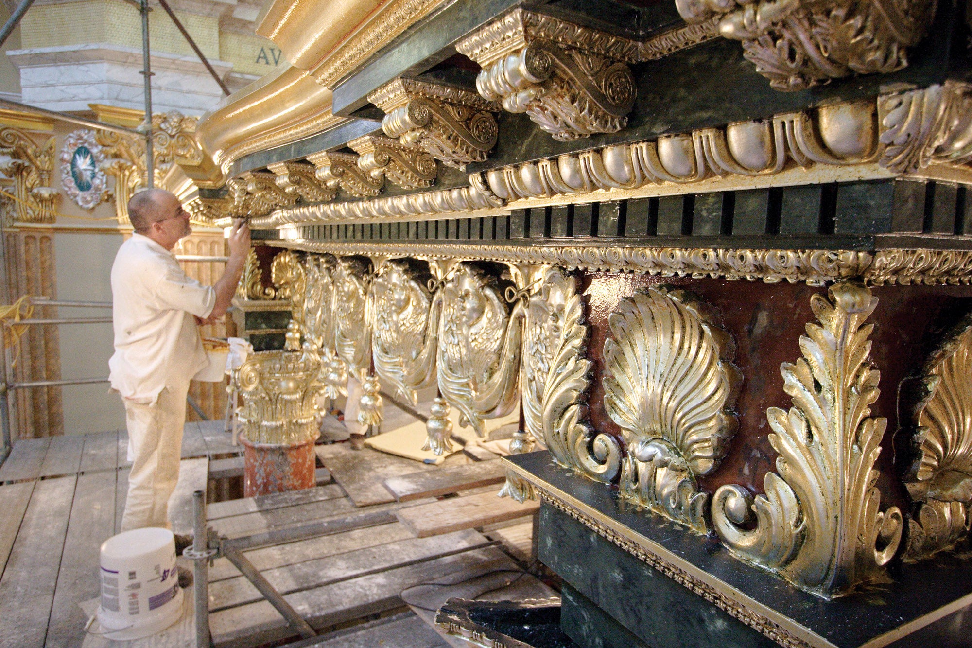 gilding-at-our-lady-of-guadalupe-of-top-baldacchino.jpg