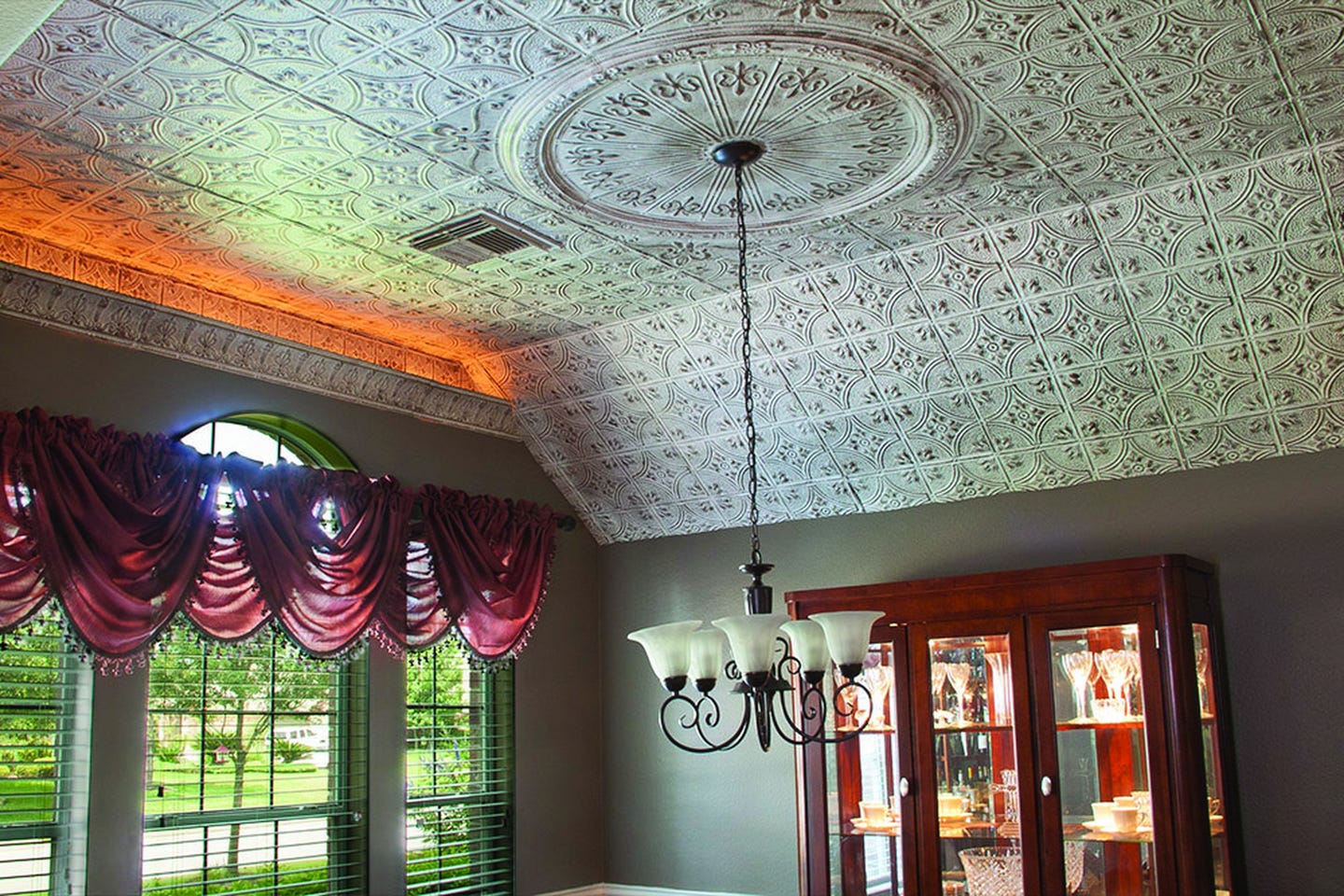 chelsea-decorative.jpg