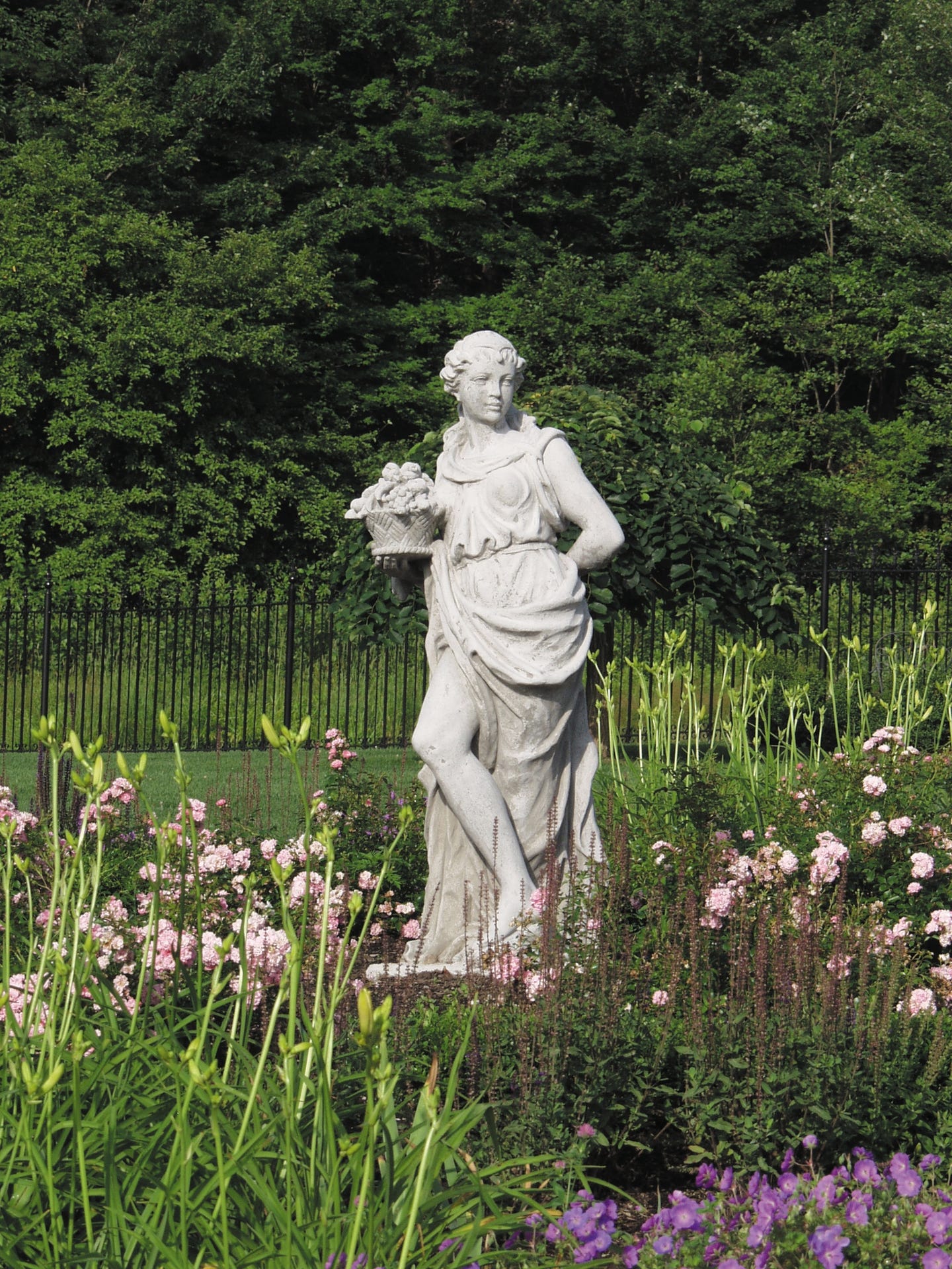 lynch-garden-2.jpg