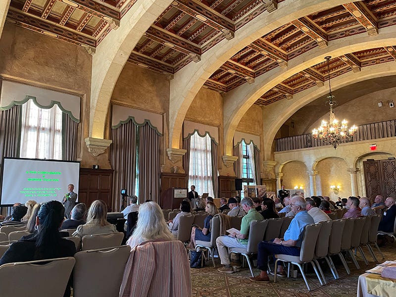 people-in-seminars2.jpg