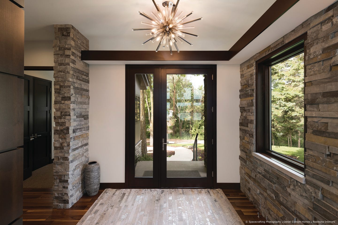 kolbe-2022-ibs-entrancedoors_aj603.jpg