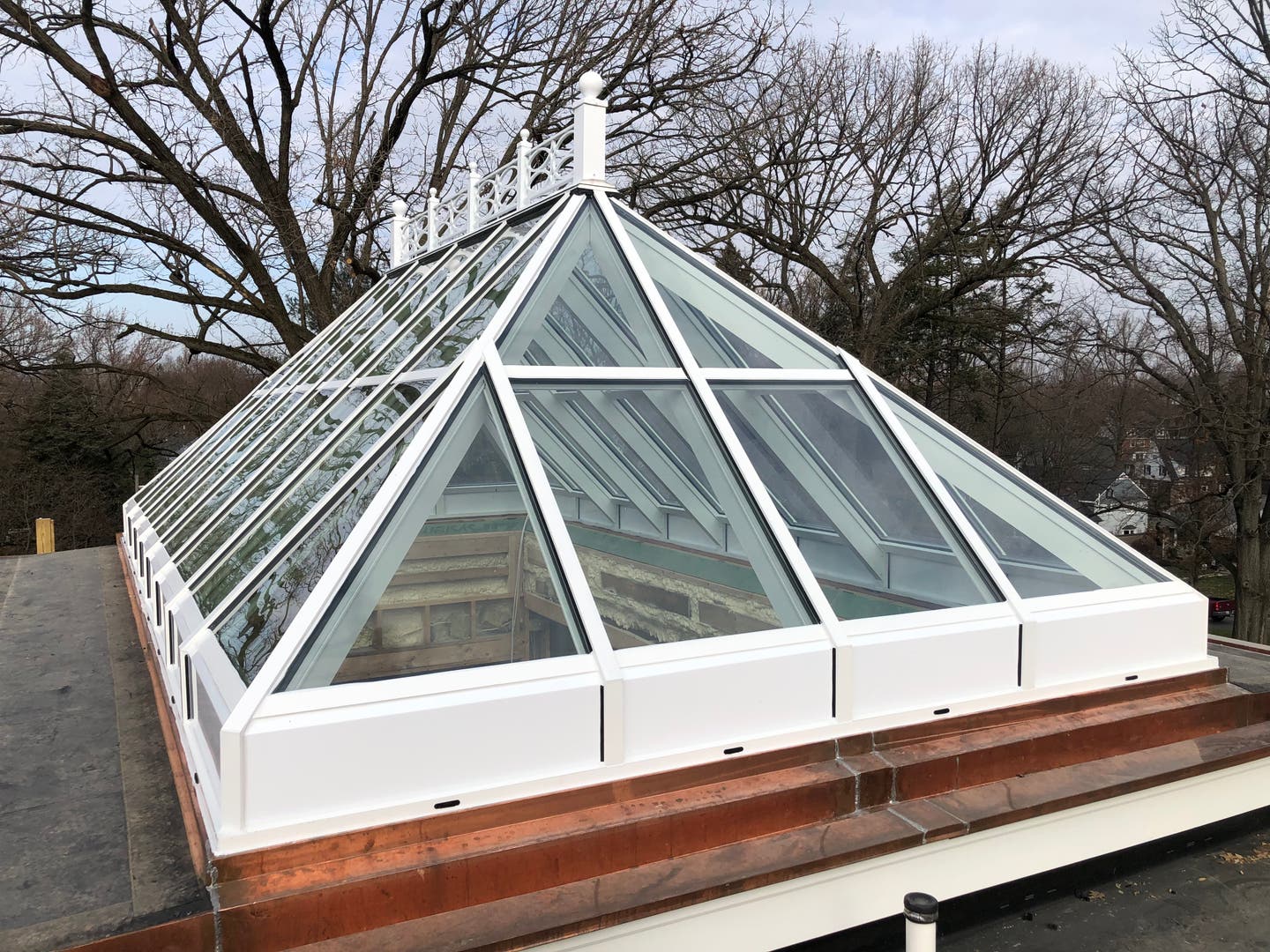 glasshousehipskylight.jpg