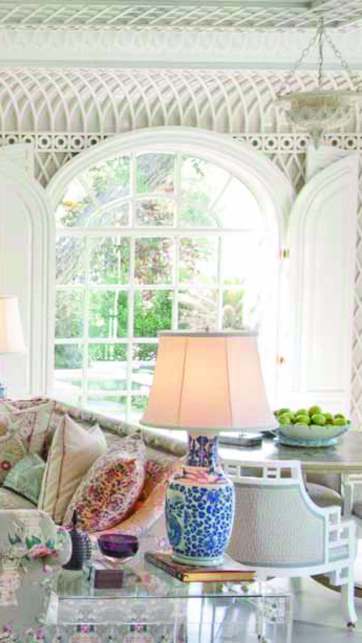 crittall-windows-brochure_page_03_image_0001.jpg