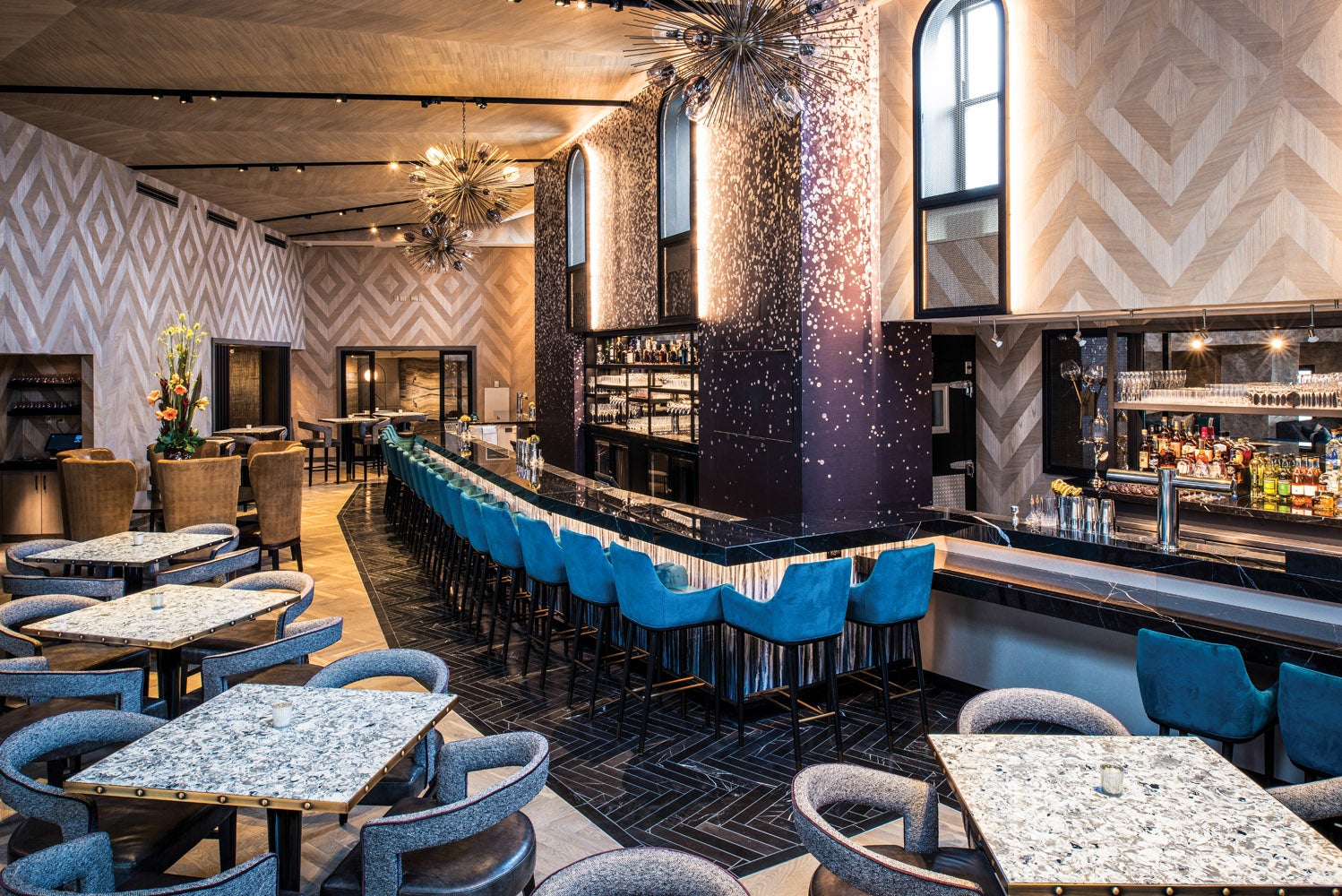 no-7-londonhousech-lh-21-indoor-bar_credit-nicholas-james-photography.jpg
