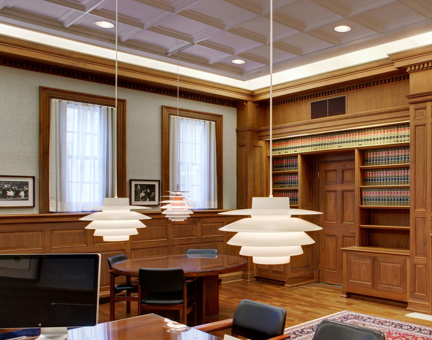 above-view-judgechamber_executive.jpg