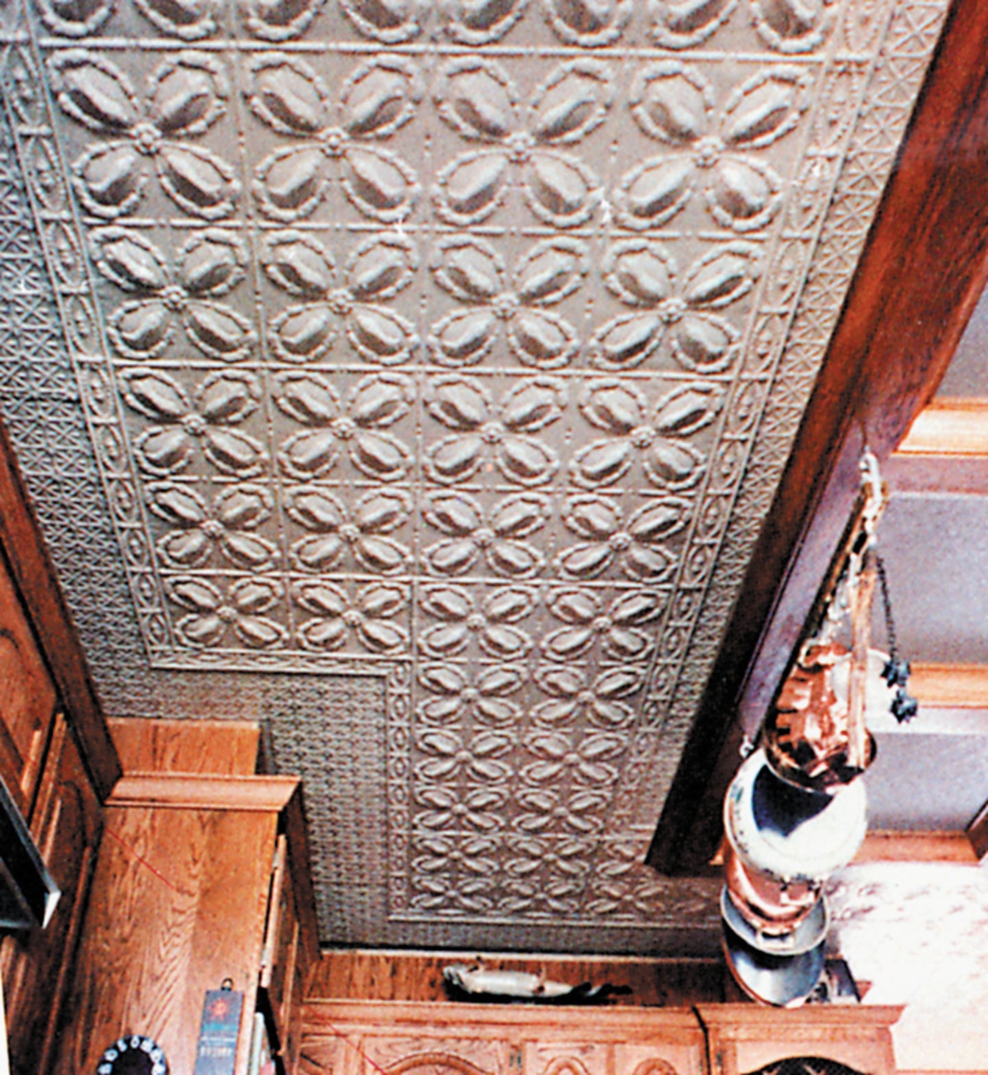 classic-ceilings-204436.jpg