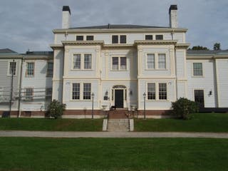 lyman-estate-innerglass.jpg