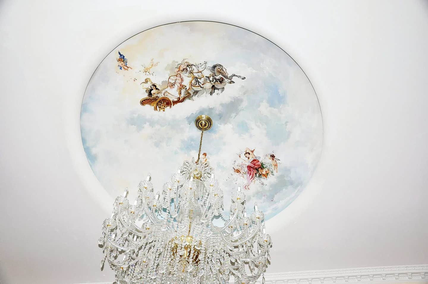 ceiling-dome-royal-corinthian.jpg