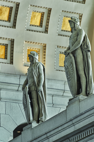 washingtonunionstation-5-statues_detail.png
