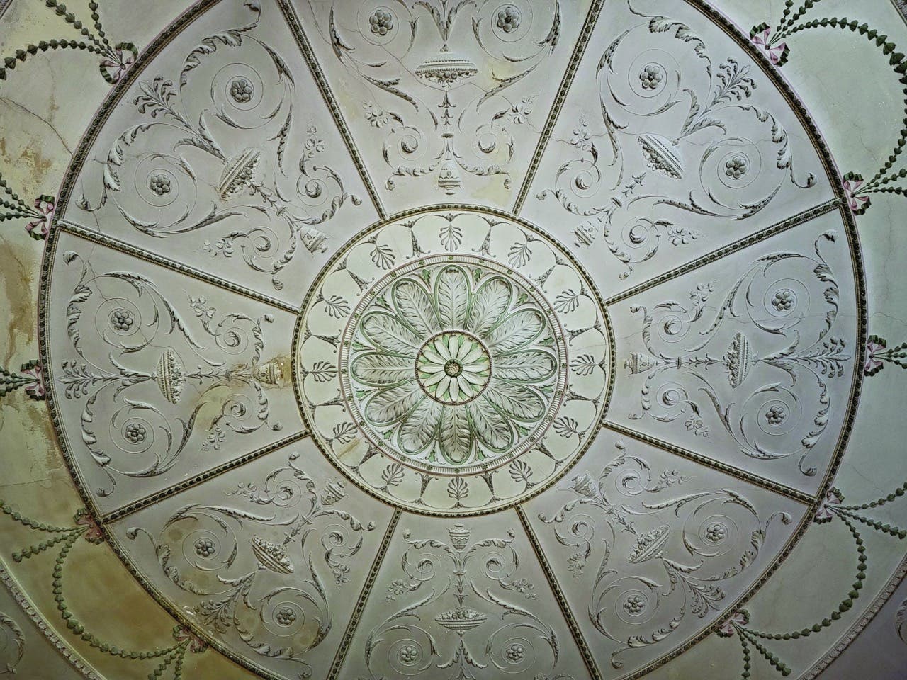 plaster-ceiling-with-water-damage-sm-large.jpg