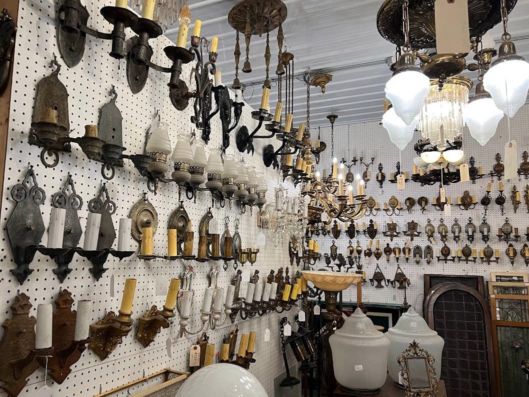 architectural-antiques-of-indianapolis-sconce-wall1.jpg