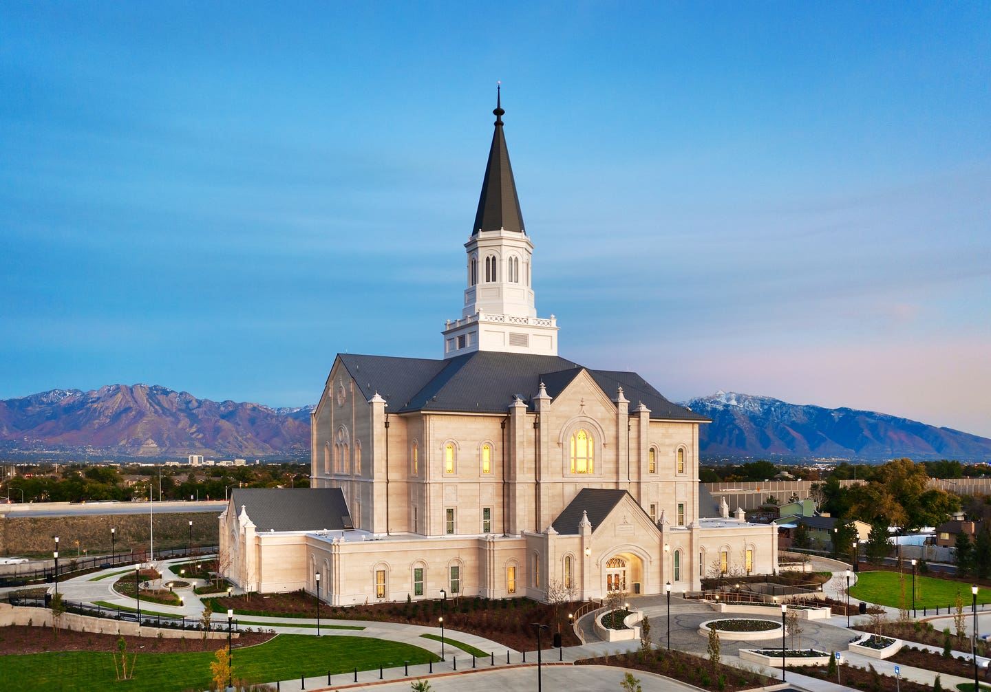 08a-taylorsville-temple-complete.jpg