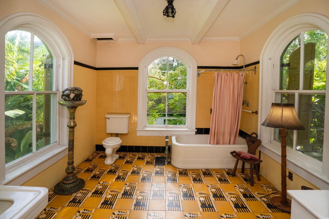 hemingway-home-interior-july-2022_roboneal_dsc02785---copy-large.jpg