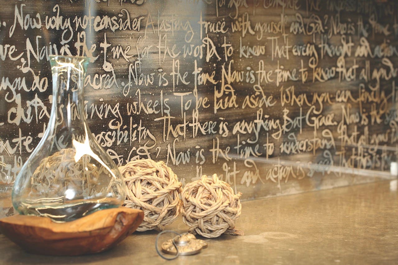 5b-calligraphic-mirror-large.jpg
