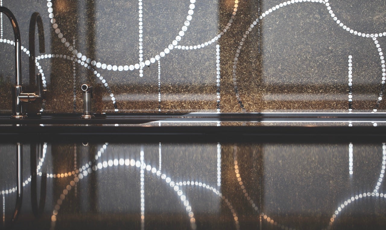 4b-art-deco-champagne-bubbles-detail-large.jpg