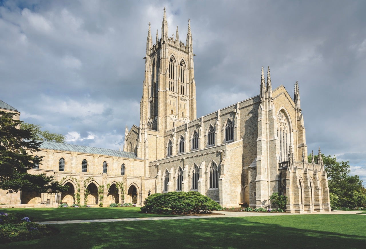 bryn_athyn_cathedral_-_panoramio-large.jpg