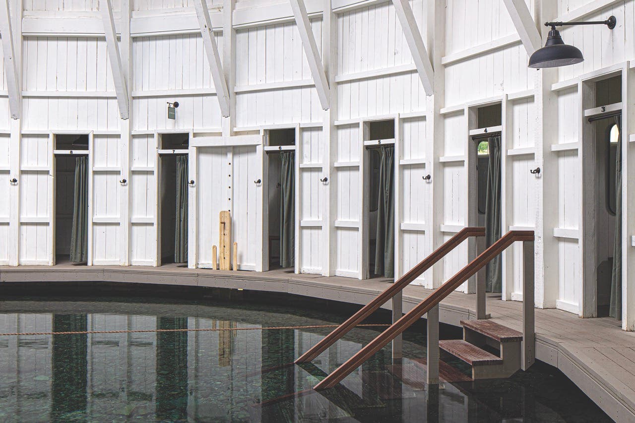 warm-springs-pools-13-ladies-bath-interior_after-large.jpg