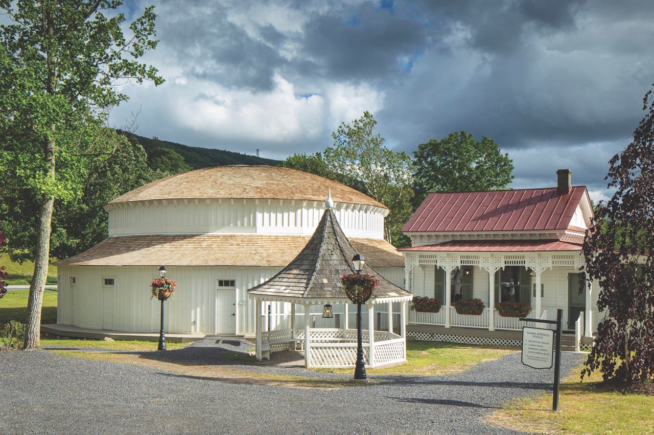 warm-springs-pools-04-ladies-bath-drinking-spring-reception-house_after-large.jpg
