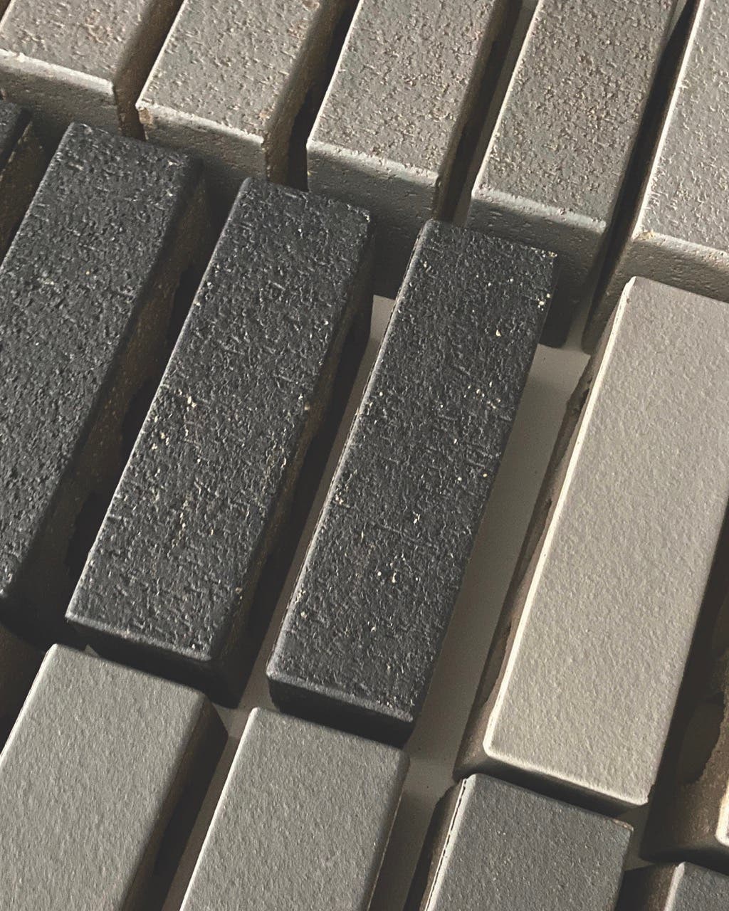 belden-brick-02-clay-coated-large.jpg
