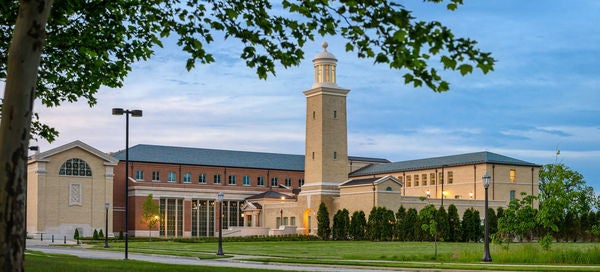 2-john-smpson-walsh-family-hall-university-of-notre-dme.jpg
