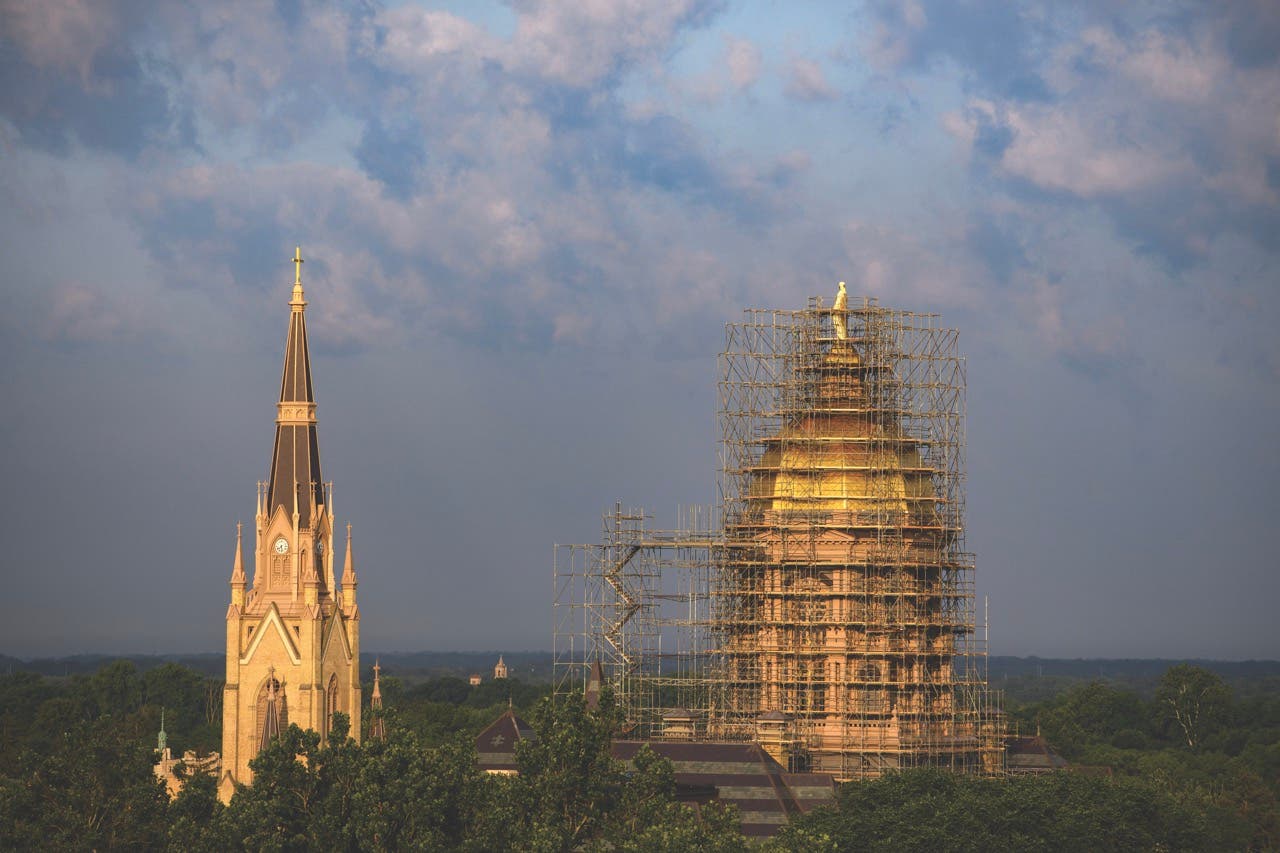 no-3--sm-notredame-dome-scaffolding_credit-matt-cashore-university-of-notre-damejpg-large.jpg