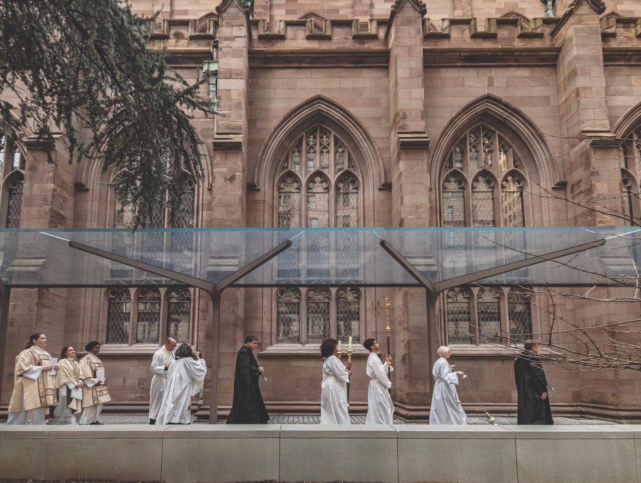 3_trinity_procession-large.jpg