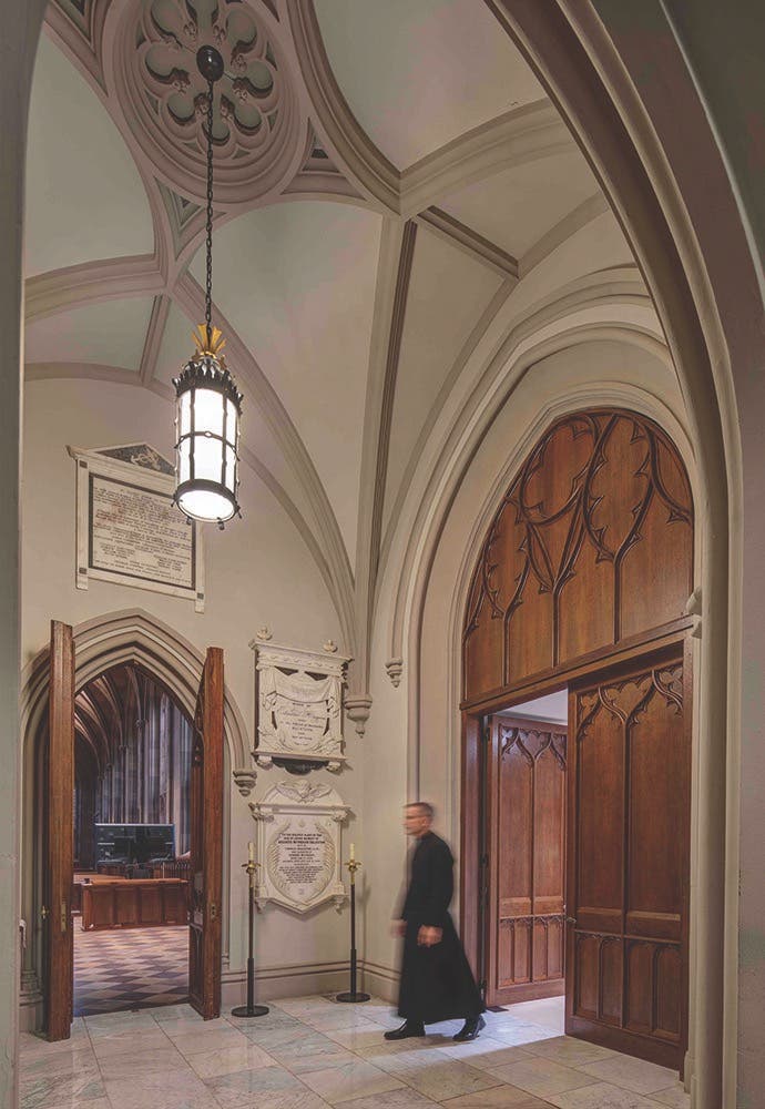 historicwallstreetchurch-6-passagedoor-large.jpg