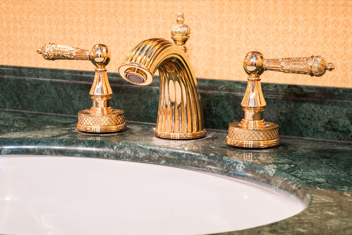 Plumbing, Bath, & Heating Image