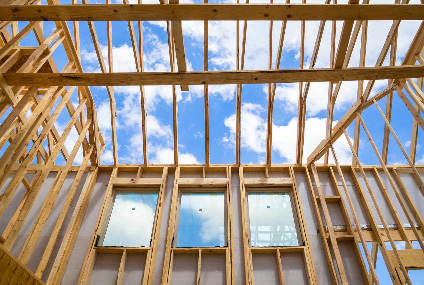 Timber Framing, Log Cabins & Barns Image